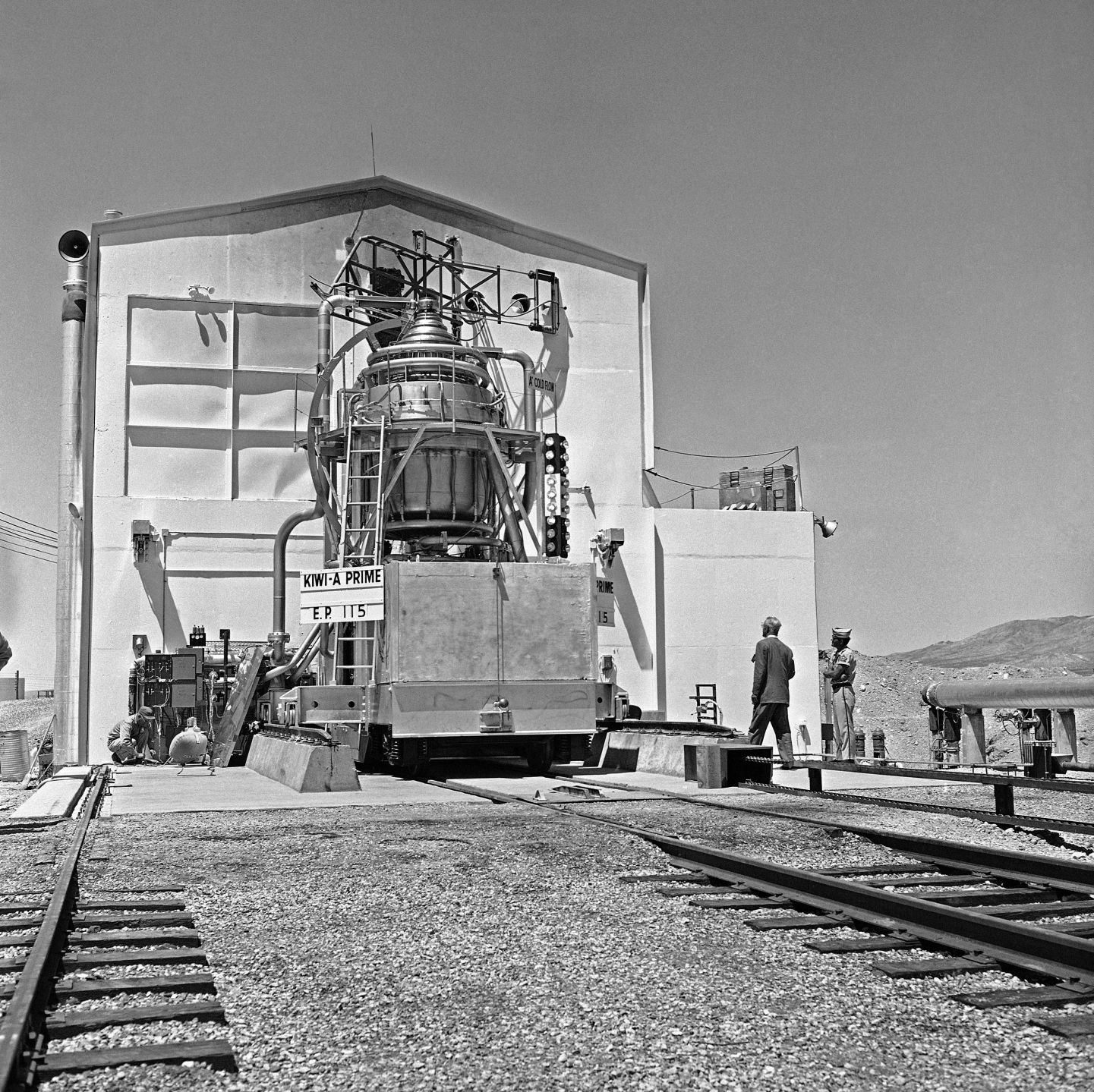 1960: U.S. Scientists